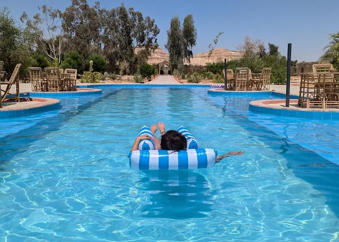 Cafour House Siwa - Hot Spring